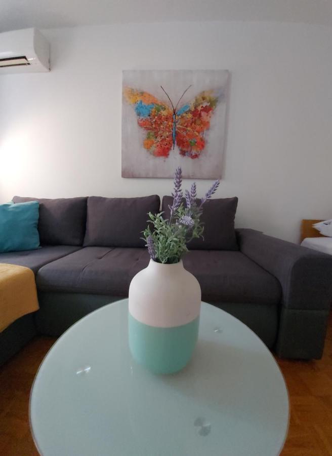Sunny Apartment In ริเยกา ภายนอก รูปภาพ