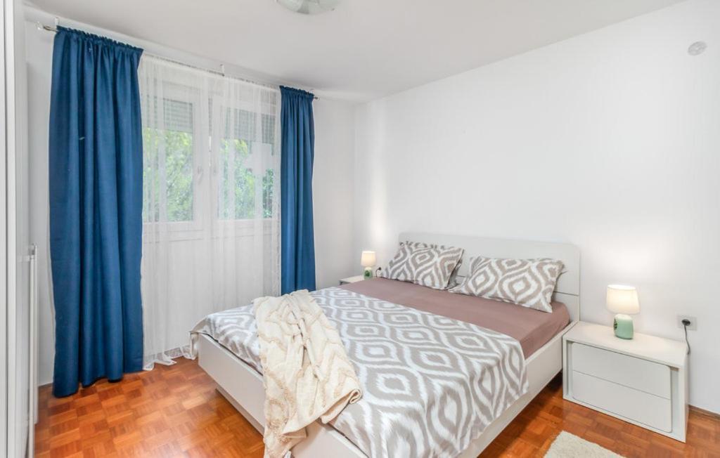 Sunny Apartment In ริเยกา ภายนอก รูปภาพ